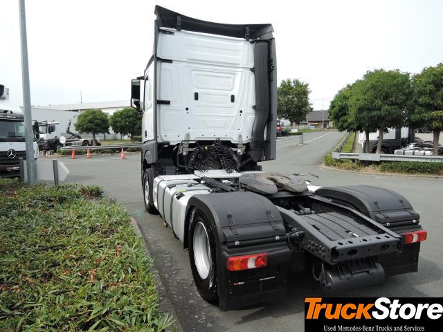Mercedes-Benz Actros 1851 LS - Tractor head: gambar 5 Mercedes-Benz Actros 1851 LS - Tractor head: gambar 5
