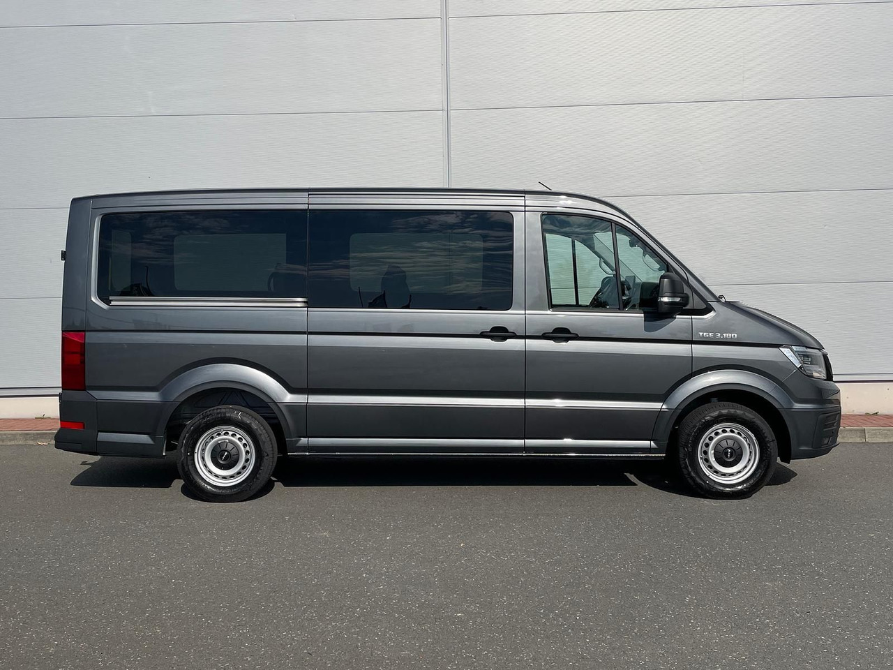 MAN TGE 3.180 Kombi L3H2 LED ACC NAVI SITZHZ - Bus mini, Van penumpang: gambar 5 MAN TGE 3.180 Kombi L3H2 LED ACC NAVI SITZHZ - Bus mini, Van penumpang: gambar 5