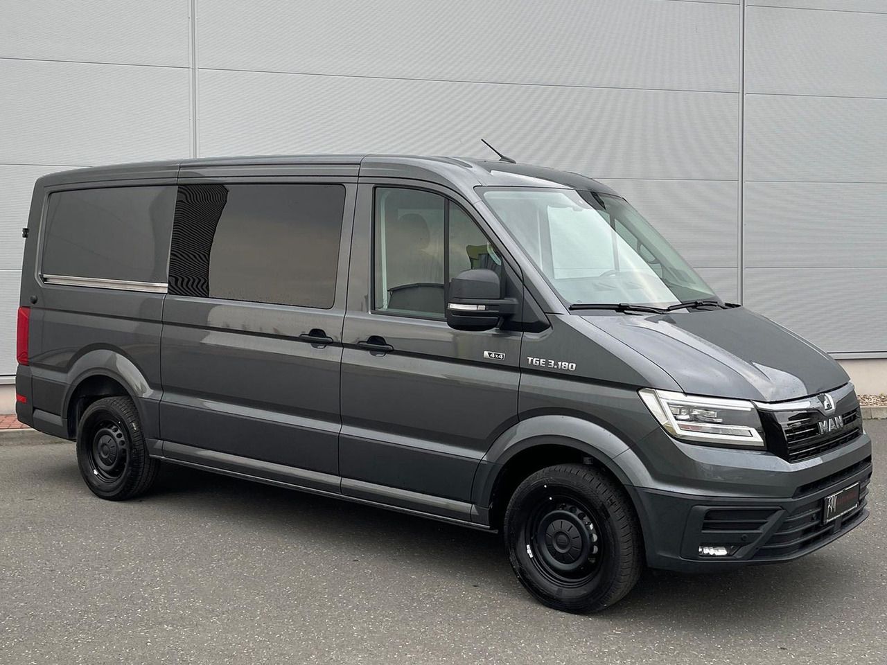 MAN TGE 3.180 L3H2 MIXTO 4x4 AUTOM ACC STANDH SITZH - Mobil: gambar 2 MAN TGE 3.180 L3H2 MIXTO 4x4 AUTOM ACC STANDH SITZH - Mobil: gambar 2