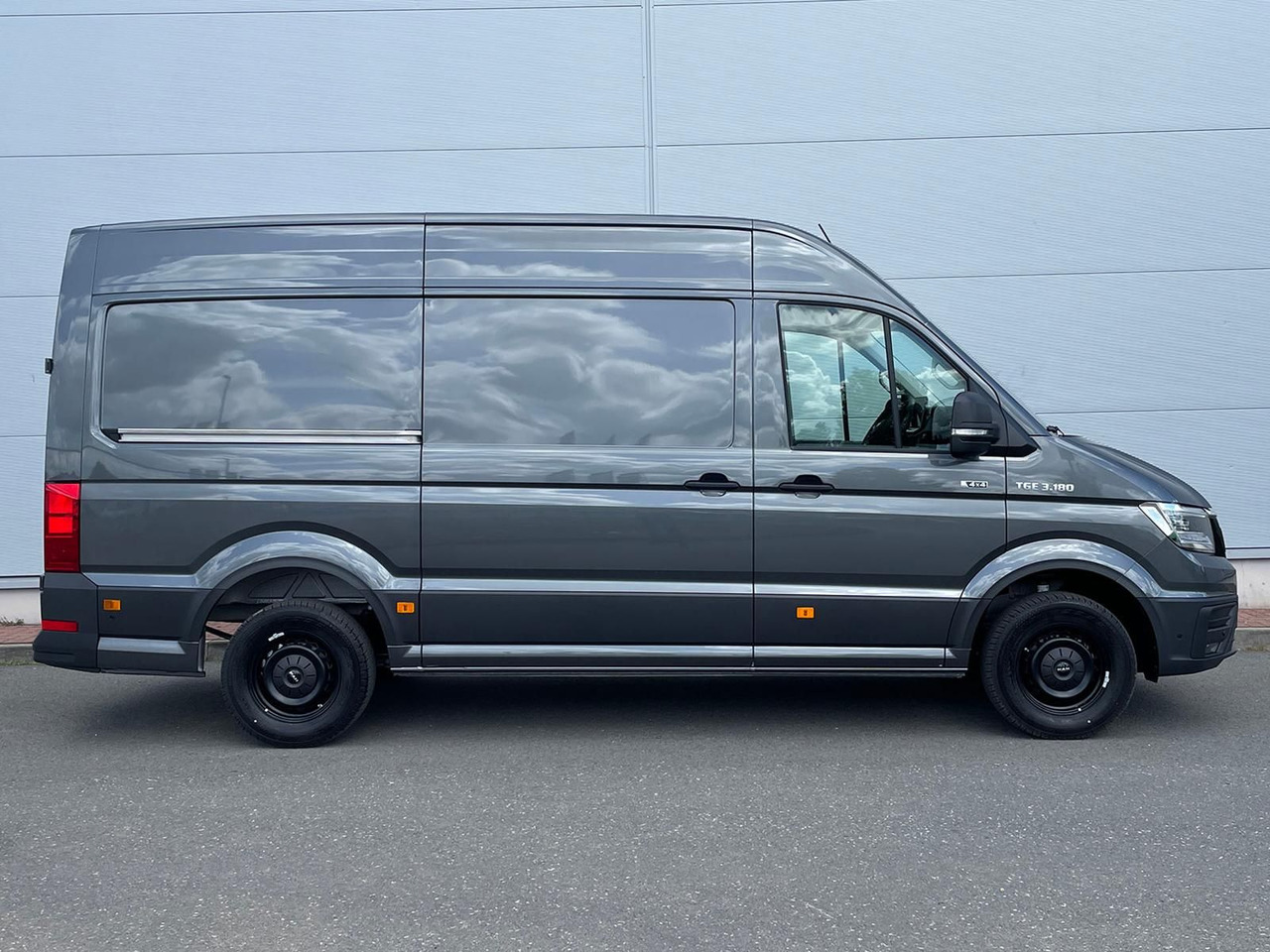 MAN TGE 3.180 L3H3 Kasten 4x4 CAMPER AHK ACC LED NAV - Van panel: gambar 5 MAN TGE 3.180 L3H3 Kasten 4x4 CAMPER AHK ACC LED NAV - Van panel: gambar 5