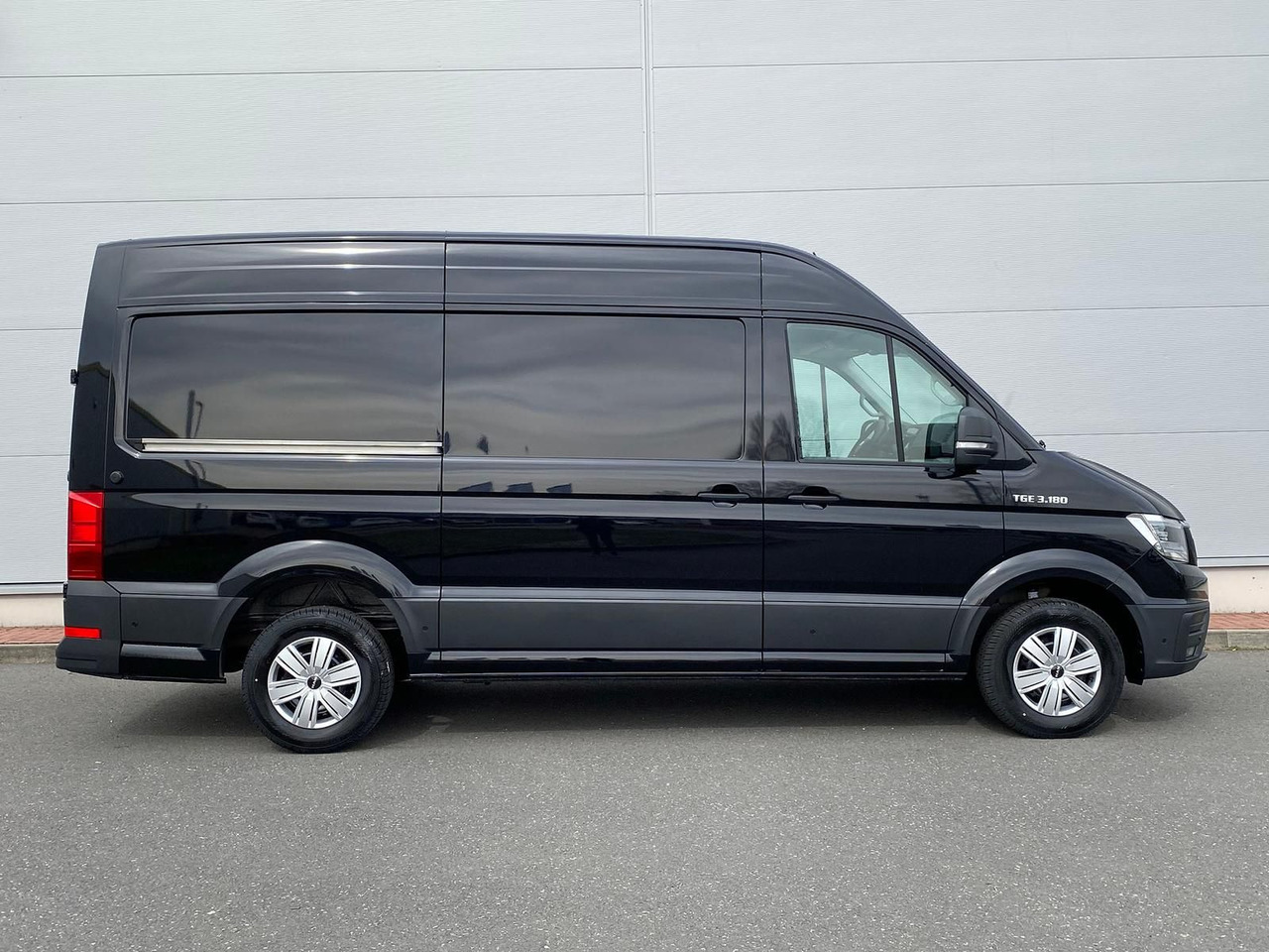 MAN TGE 3.180 L3H3 Kasten STANDHZ ACC LED SITZHZ - Van panel: gambar 5 MAN TGE 3.180 L3H3 Kasten STANDHZ ACC LED SITZHZ - Van panel: gambar 5