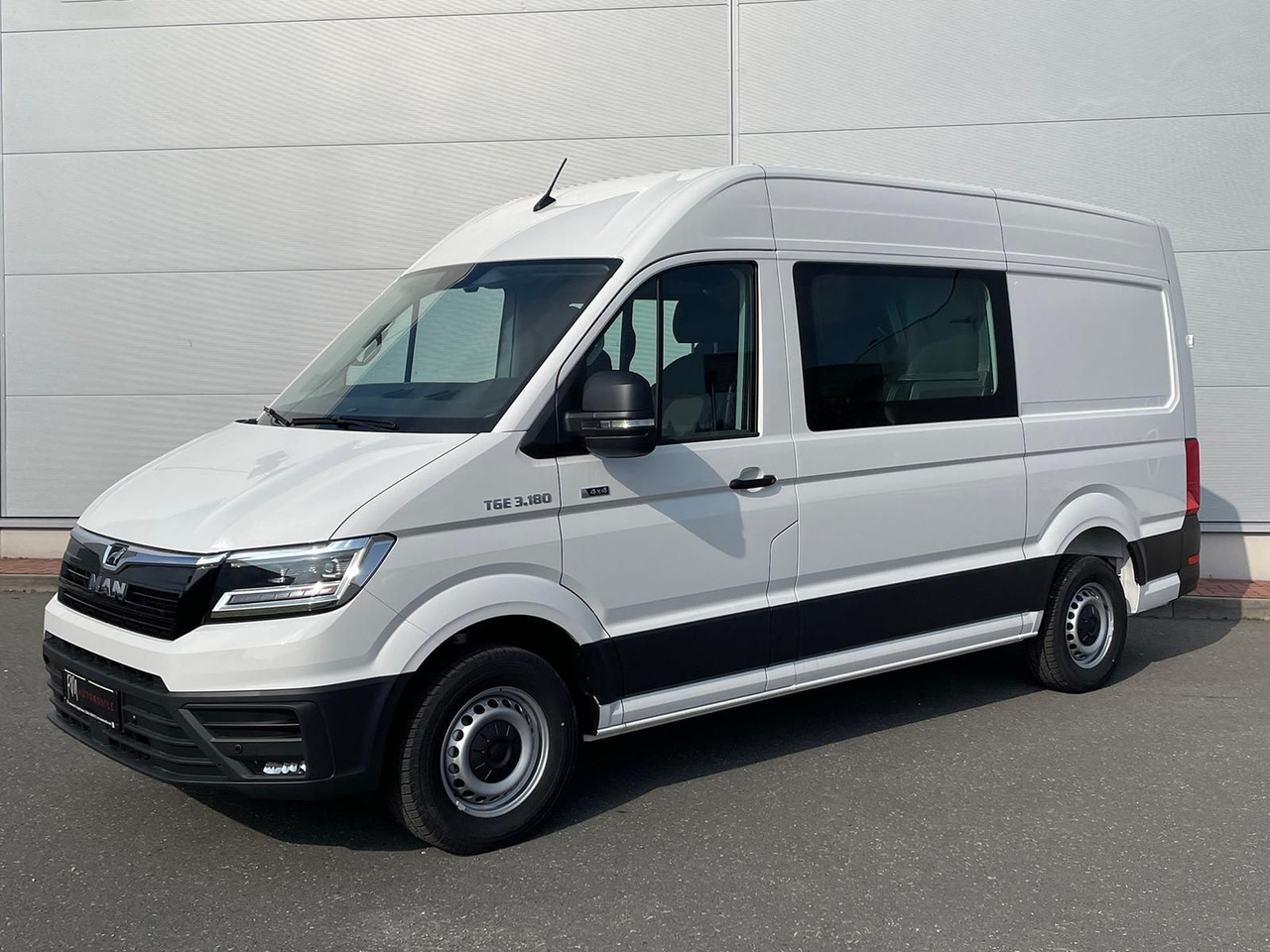 MAN TGE 3.180 L3H3 MIXTO 4x4 LED TEMPOMAT SITZHZ NAV - Van kombi: gambar 1 MAN TGE 3.180 L3H3 MIXTO 4x4 LED TEMPOMAT SITZHZ NAV - Van kombi: gambar 1