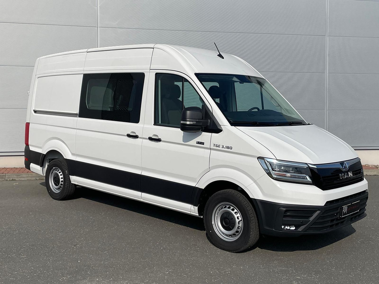 MAN TGE 3.180 L3H3 MIXTO 4x4 LED TEMPOMAT SITZHZ NAV - Van kombi: gambar 2 MAN TGE 3.180 L3H3 MIXTO 4x4 LED TEMPOMAT SITZHZ NAV - Van kombi: gambar 2