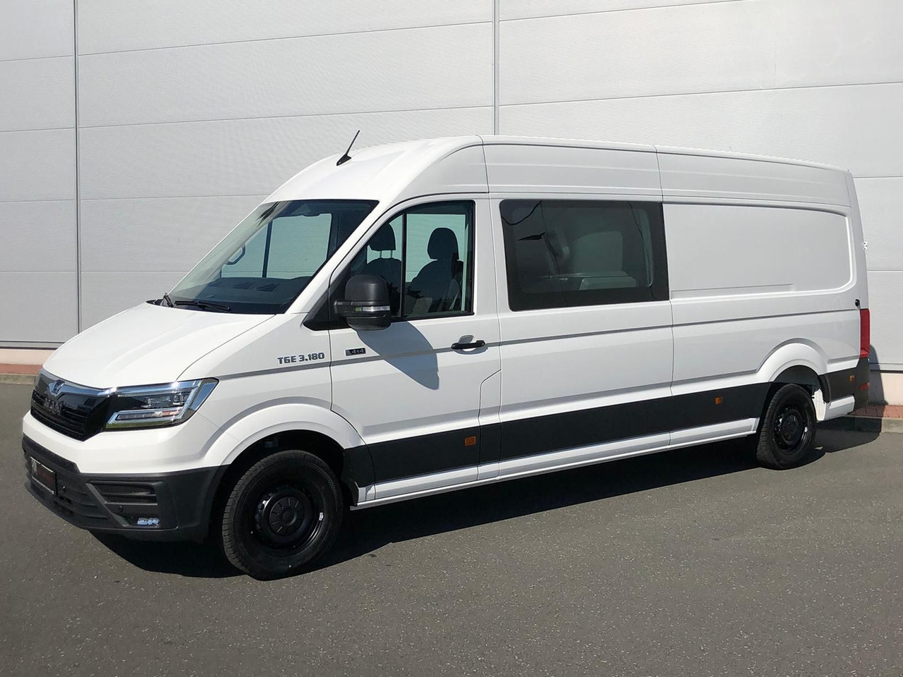 MAN TGE 3.180 L4H3 4x4 MIXTO LED STANDHZ TEMP DIFF - Van panel, Van kombi: gambar 1 MAN TGE 3.180 L4H3 4x4 MIXTO LED STANDHZ TEMP DIFF - Van panel, Van kombi: gambar 1