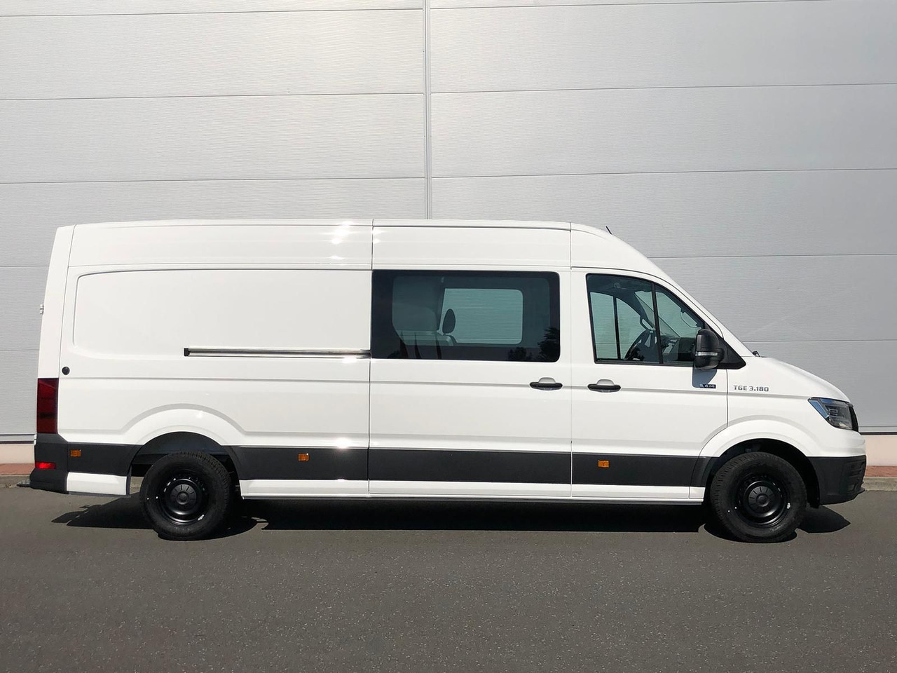 MAN TGE 3.180 L4H3 4x4 MIXTO LED STANDHZ TEMP DIFF - Van panel, Van kombi: gambar 5 MAN TGE 3.180 L4H3 4x4 MIXTO LED STANDHZ TEMP DIFF - Van panel, Van kombi: gambar 5
