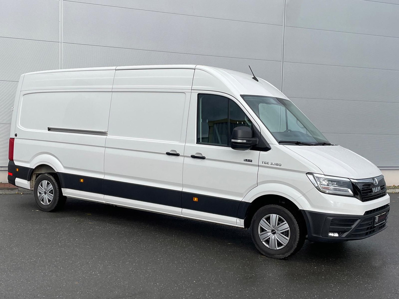 MAN TGE 3.180 L4H3 Kasten 4x4 LED TEMPOMAT DIFF AHK - Van panel: gambar 2 MAN TGE 3.180 L4H3 Kasten 4x4 LED TEMPOMAT DIFF AHK - Van panel: gambar 2