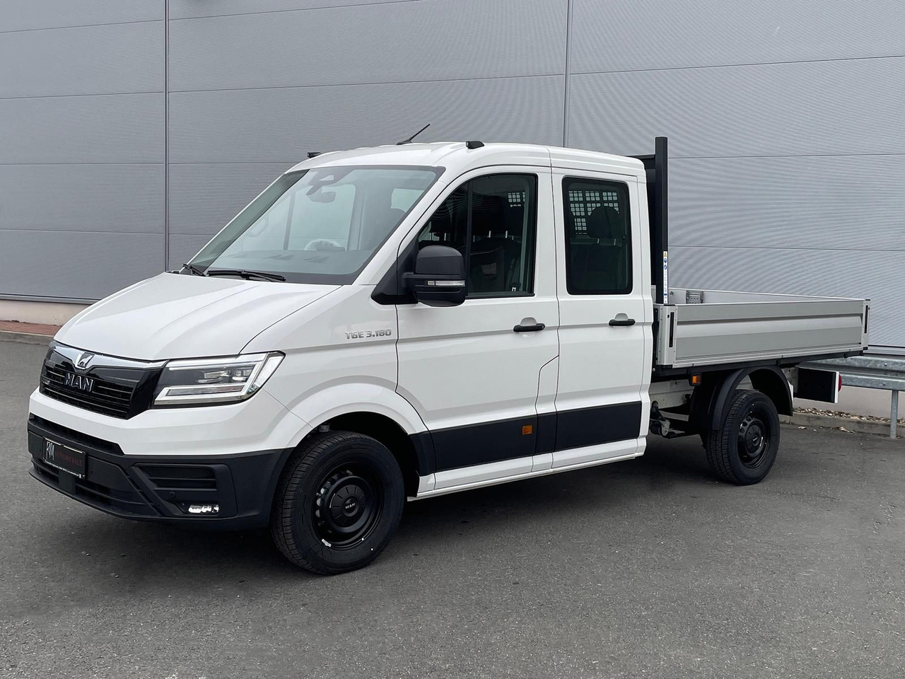 MAN TGE 3.180 Pritsche DOKA MR STANDHZ AHK KAMERA - Mobil: gambar 1 MAN TGE 3.180 Pritsche DOKA MR STANDHZ AHK KAMERA - Mobil: gambar 1