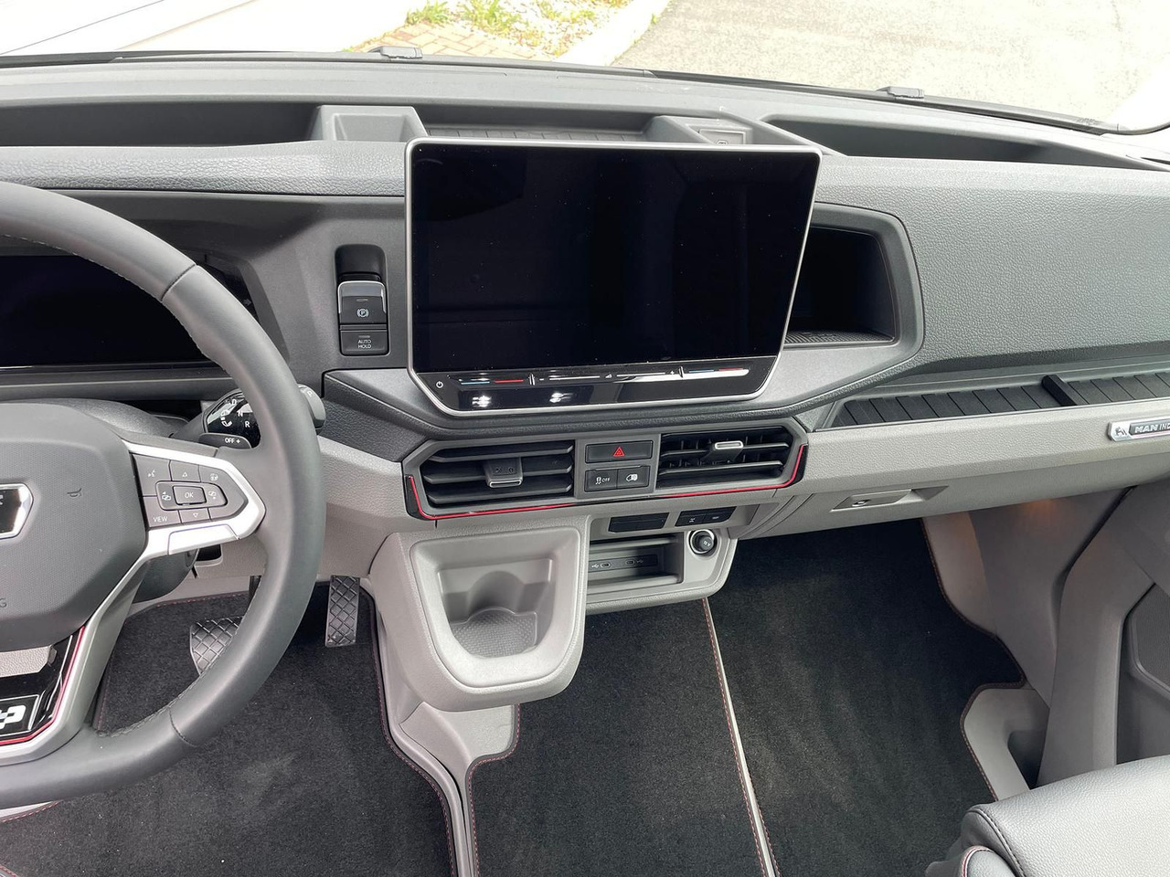 Mobil MAN TGE 3.200 L3H2 Kasten 4x4 Individual S ACC STHZ: gambar 14