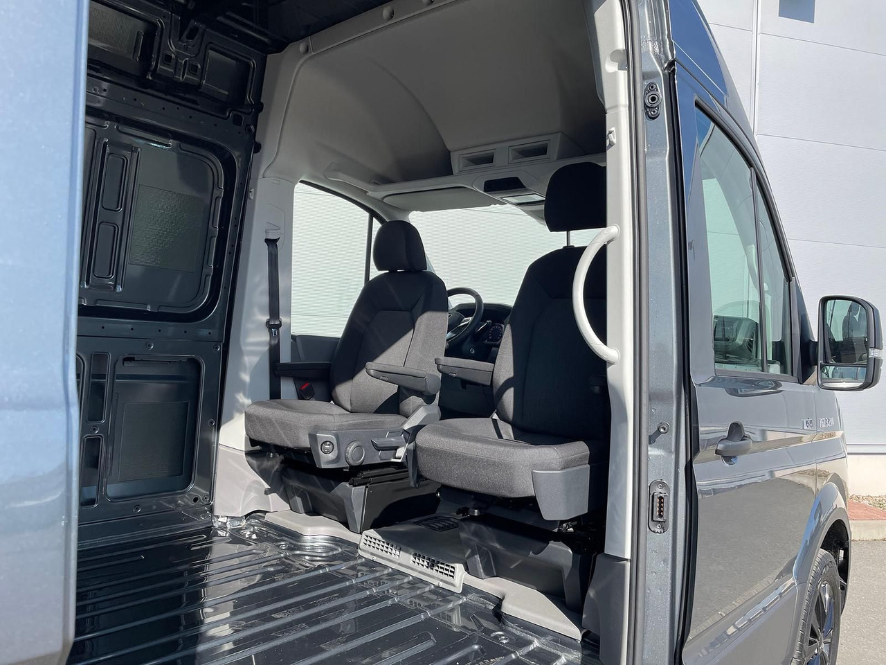 Mobil MAN TGE 3.200 L3H3 Kasten 4x4 CAMPER DREHSITZE AHK: gambar 29