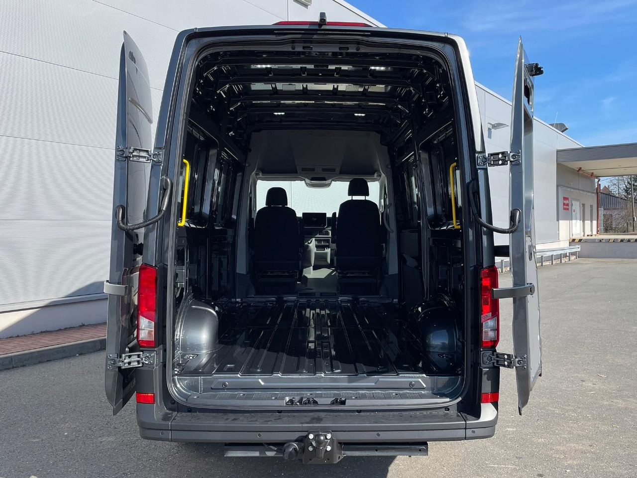 Mobil MAN TGE 3.200 L3H3 Kasten 4x4 CAMPER DREHSITZE AHK: gambar 9