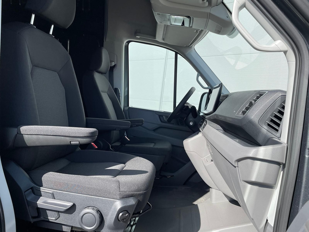 Mobil MAN TGE 3.200 L3H3 Kasten 4x4 CAMPER DREHSITZE AHK: gambar 15