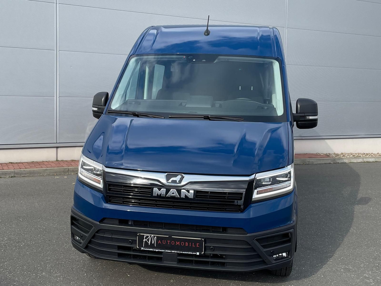 MAN TGE 5.160 MIXTO L4H3 3.5t Zul NAVI LED STANDHZ - Van kombi: gambar 4 MAN TGE 5.160 MIXTO L4H3 3.5t Zul NAVI LED STANDHZ - Van kombi: gambar 4