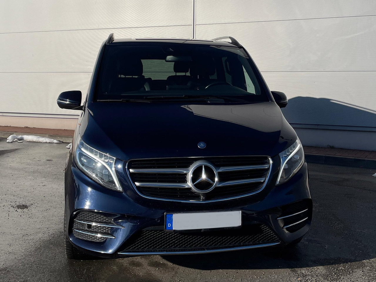 Mercedes-Benz V 250 Avantgarde Edition 4M STANDHZ AHK LEDER - Bus mini, Van penumpang: gambar 3 Mercedes-Benz V 250 Avantgarde Edition 4M STANDHZ AHK LEDER - Bus mini, Van penumpang: gambar 3