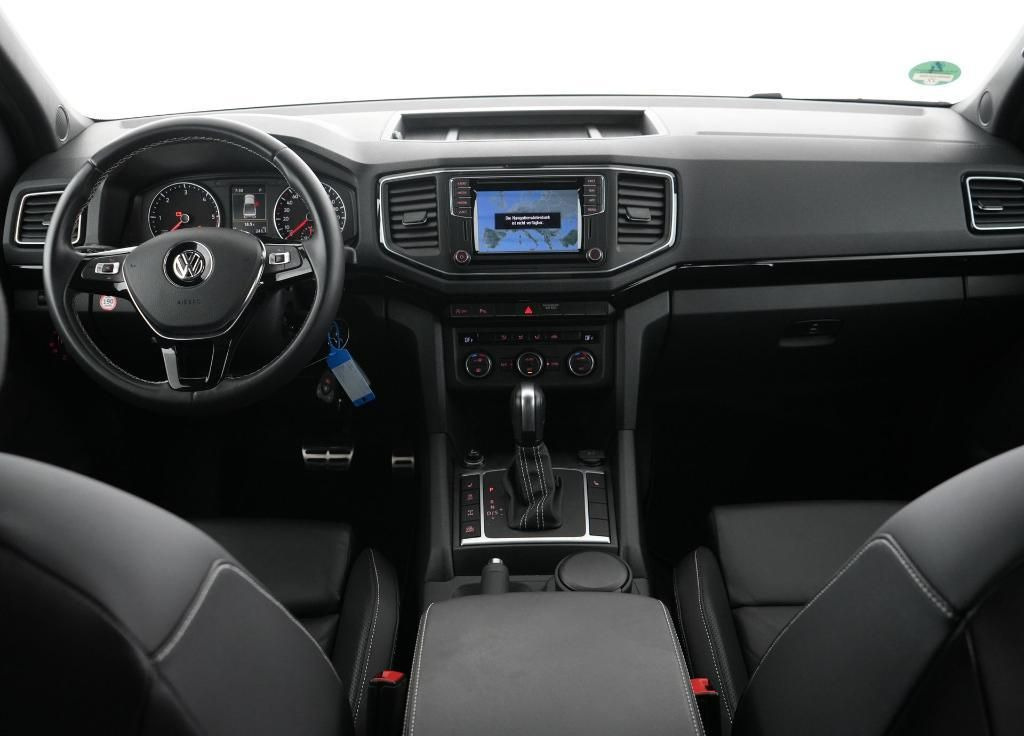 Volkswagen Amarok Aventura DoubleCab 4M AHK LEDER HARDTOP - Mobil SUV: gambar 3 Volkswagen Amarok Aventura DoubleCab 4M AHK LEDER HARDTOP - Mobil SUV: gambar 3