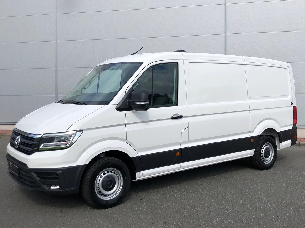 Volkswagen Crafter Kasten 35 L3H2 4MOTION LED PDC - Van panel: gambar 1 Volkswagen Crafter Kasten 35 L3H2 4MOTION LED PDC - Van panel: gambar 1