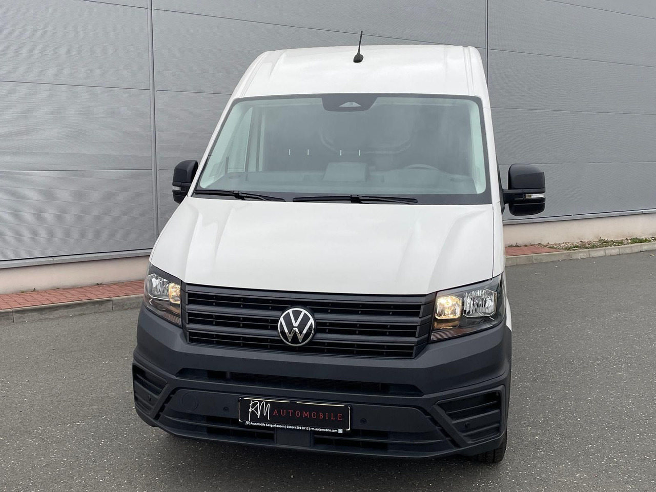 Volkswagen Crafter Kasten 35 L3H3 Autom. NAVI DAB PDC TEMP - Van panel: gambar 4 Volkswagen Crafter Kasten 35 L3H3 Autom. NAVI DAB PDC TEMP - Van panel: gambar 4