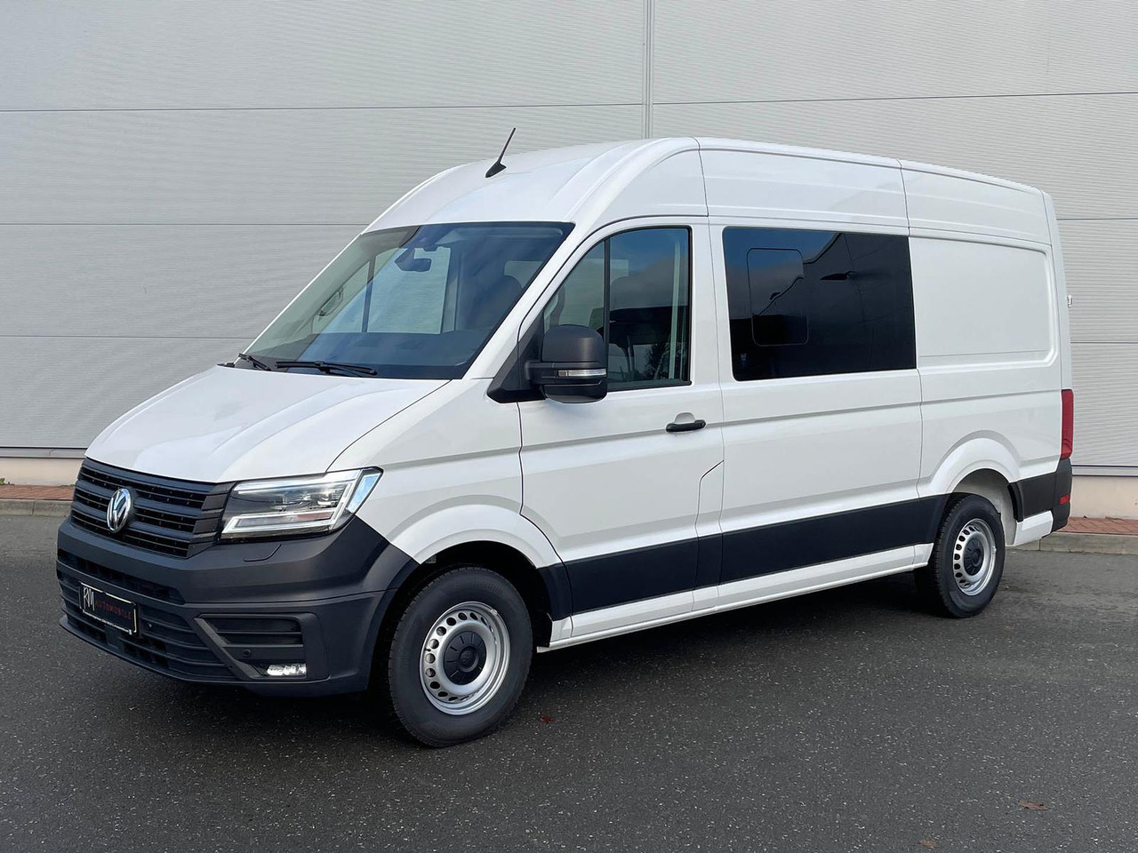 Volkswagen Crafter Kasten 35 L3H3 Autom. NAVI SITZHZ ACC - Van panel: gambar 1 Volkswagen Crafter Kasten 35 L3H3 Autom. NAVI SITZHZ ACC - Van panel: gambar 1