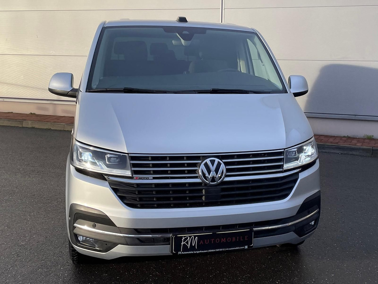 Volkswagen T6.1 Caravelle Comfortl LR 4M NAV el. Trittstufe - Bus mini, Van penumpang: gambar 3 Volkswagen T6.1 Caravelle Comfortl LR 4M NAV el. Trittstufe - Bus mini, Van penumpang: gambar 3