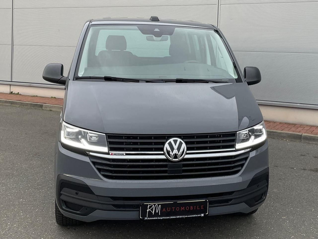 Volkswagen T6.1 Transporter 4MOTION NAVI STANDHZ ACC PDC - Bus mini, Van penumpang: gambar 4 Volkswagen T6.1 Transporter 4MOTION NAVI STANDHZ ACC PDC - Bus mini, Van penumpang: gambar 4