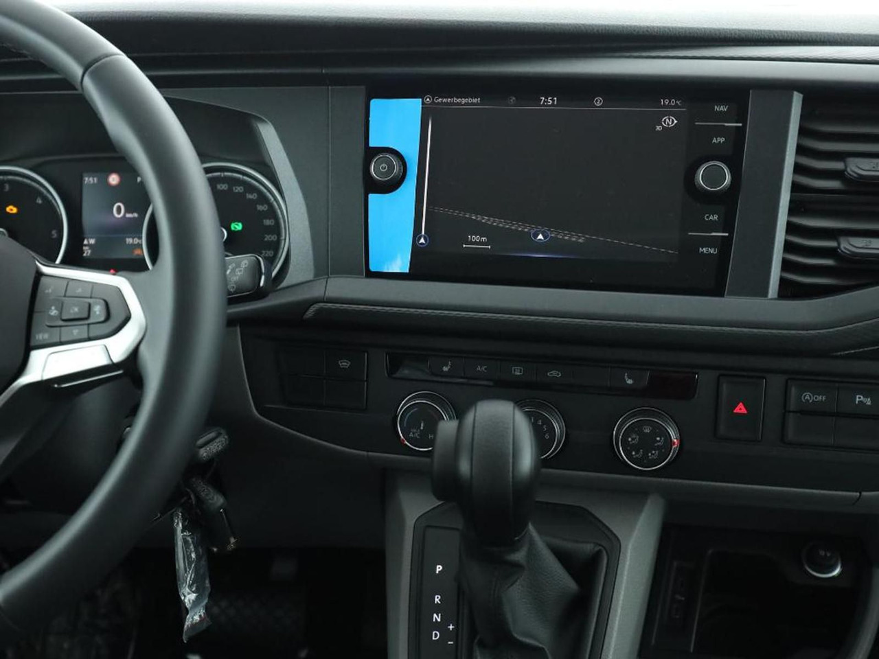 Volkswagen T6.1 Transporter Kombi KR Autom. LED TEMP SITZHZ - Bus mini, Van penumpang: gambar 5 Volkswagen T6.1 Transporter Kombi KR Autom. LED TEMP SITZHZ - Bus mini, Van penumpang: gambar 5