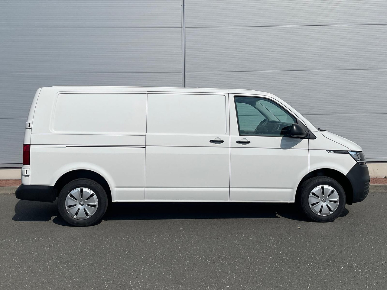 Volkswagen T6.1 Transporter LR 2.0 TDI KLIMA PDC - Van panel: gambar 5 Volkswagen T6.1 Transporter LR 2.0 TDI KLIMA PDC - Van panel: gambar 5