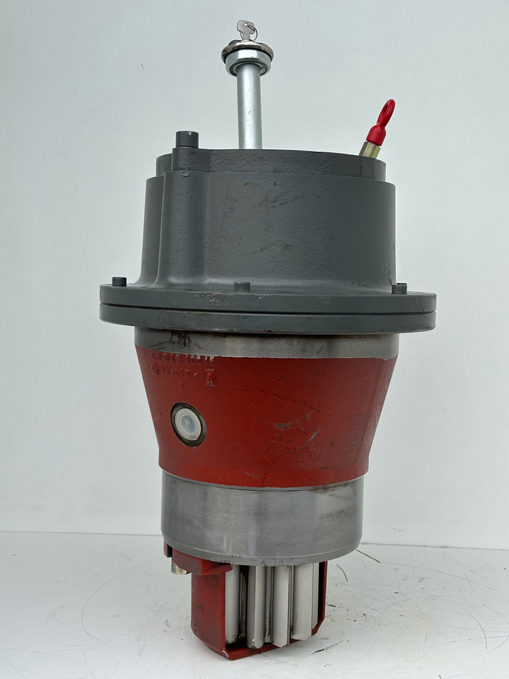 LIEBHERR Liebherr – Bauer Original Schwenkantrieb Typ:SAT275/251 mit ID-Nr.933017801. MG15, MBG12, MG20, MFG10, BG12H. #933017801.0121# - Motor ayun untuk Anjungan pengeboran: gambar 1 LIEBHERR Liebherr – Bauer Original Schwenkantrieb Typ:SAT275/251 mit ID-Nr.933017801. MG15, MBG12, MG20, MFG10, BG12H. #933017801.0121# - Motor ayun untuk Anjungan pengeboran: gambar 1