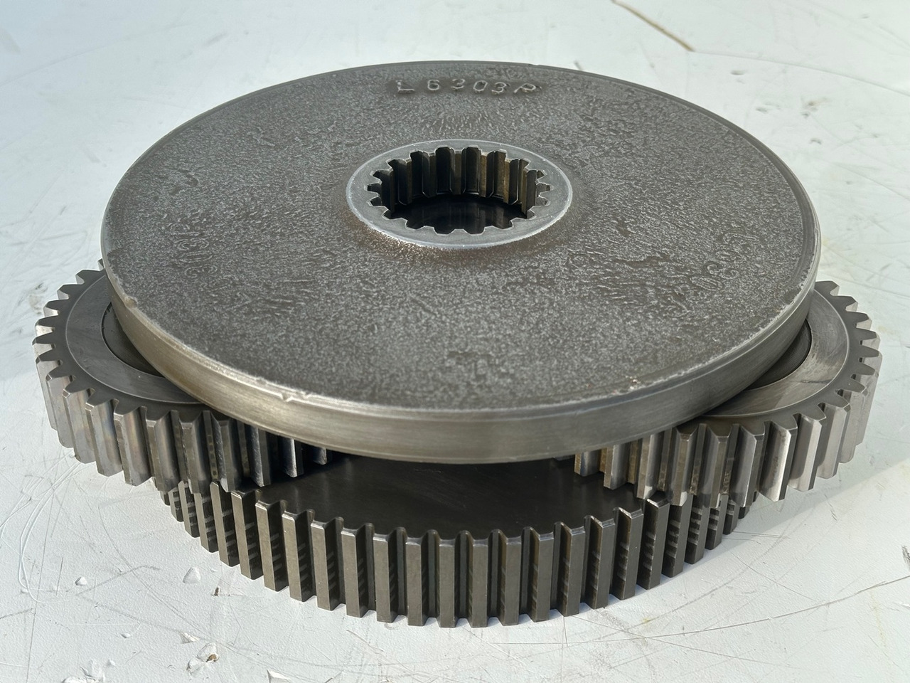 LIEBHERR Original Planetenträger ID-Nr.944171103 mit Planetenräder ID-Nr.944110603-ID-Nr.90201469 mit Lamellenträger ID-Nr.944112103. A900C,A944B,E942,LOS942,LOS944,P942,P944,R942,R944,R944B. #HRV# - Motor ayun untuk Ekskavator: gambar 5 LIEBHERR Original Planetenträger ID-Nr.944171103 mit Planetenräder ID-Nr.944110603-ID-Nr.90201469 mit Lamellenträger ID-Nr.944112103. A900C,A944B,E942,LOS942,LOS944,P942,P944,R942,R944,R944B. #HRV# - Motor ayun untuk Ekskavator: gambar 5