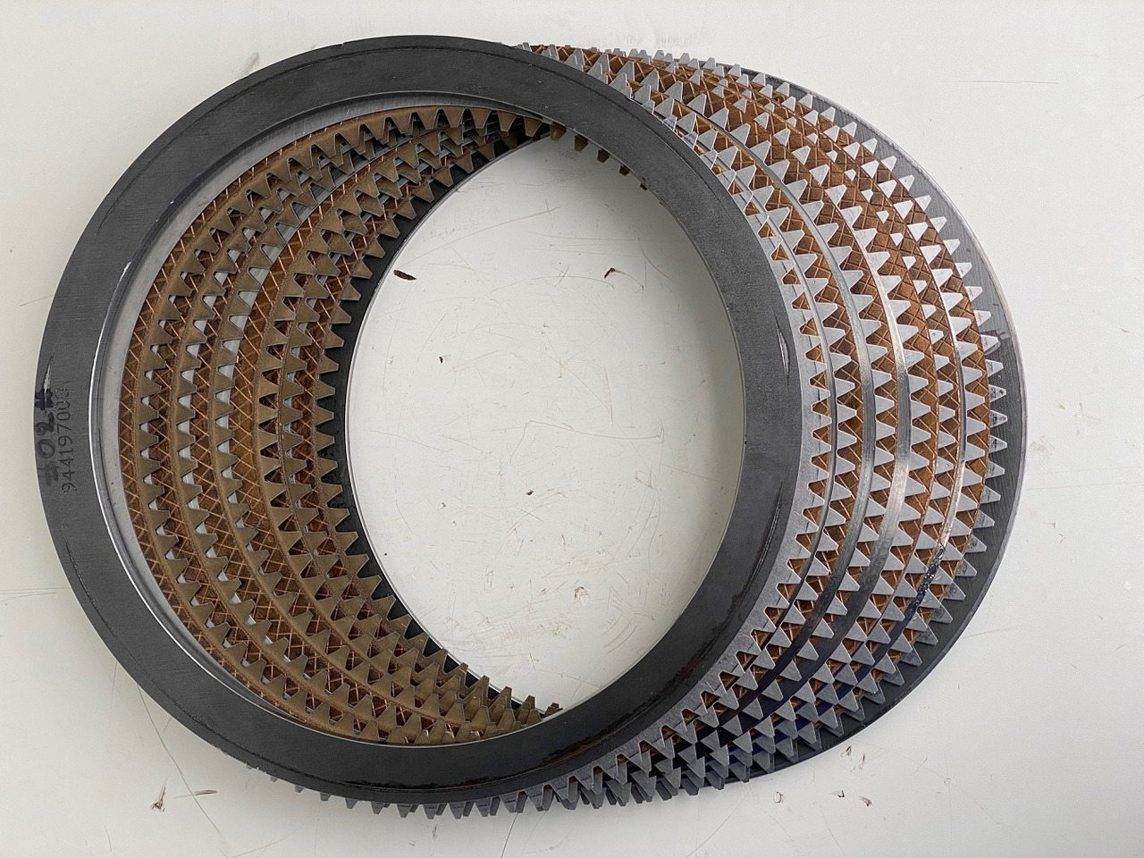 Liebherr Bremslamellensatz ID-Nr.944315203 - ID-Nr.9441970 - ID-Nr.9441971 - ID-Nr.9442508. #BREMLS02# - Gearbox untuk Ekskavator perayap: gambar 4 Liebherr Bremslamellensatz ID-Nr.944315203 - ID-Nr.9441970 - ID-Nr.9441971 - ID-Nr.9442508. #BREMLS02# - Gearbox untuk Ekskavator perayap: gambar 4