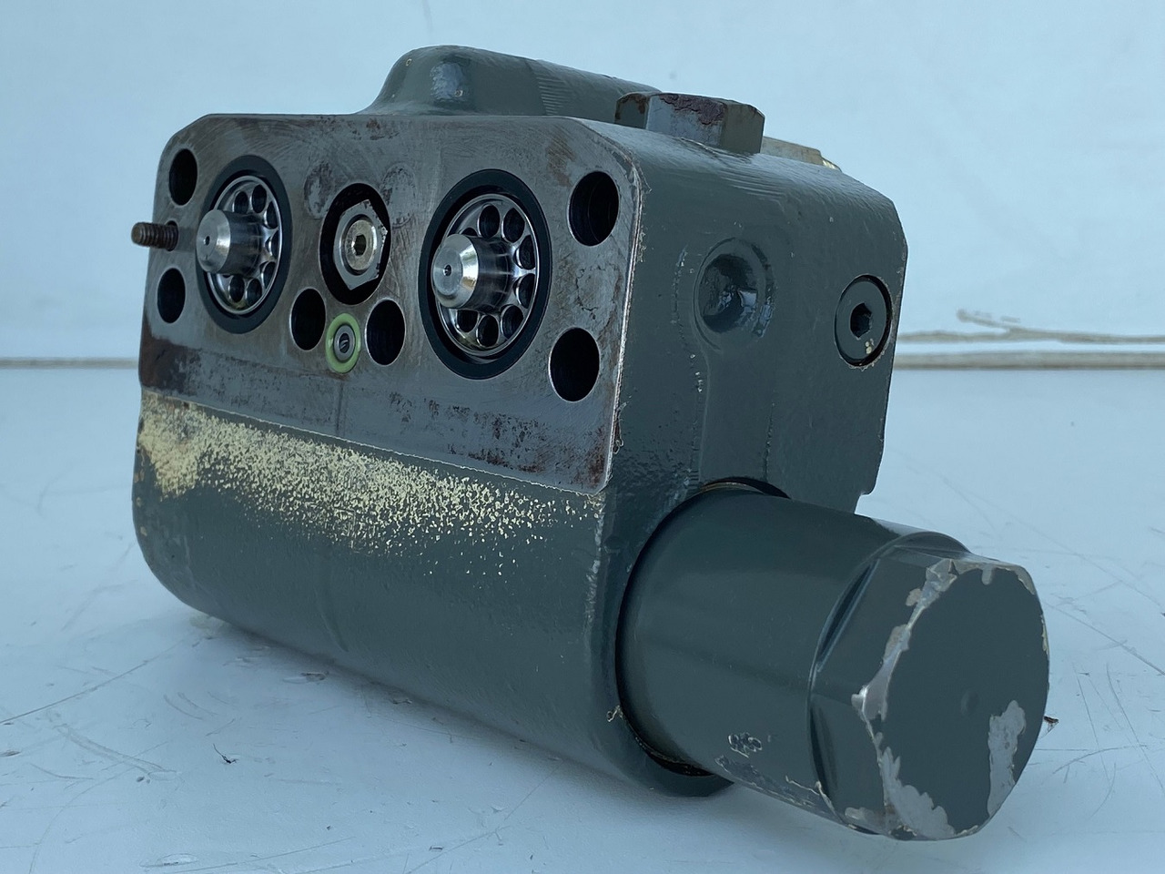 Liebherr Bremsventil ID-Nr.10471957. LOS914, LOS924, R902, R904, R912, R914, R922, R924, R924 COMP, R924 COMPA. #STM20.05## - Final drive untuk Ekskavator perayap: gambar 2 Liebherr Bremsventil ID-Nr.10471957. LOS914, LOS924, R902, R904, R912, R914, R922, R924, R924 COMP, R924 COMPA. #STM20.05## - Final drive untuk Ekskavator perayap: gambar 2