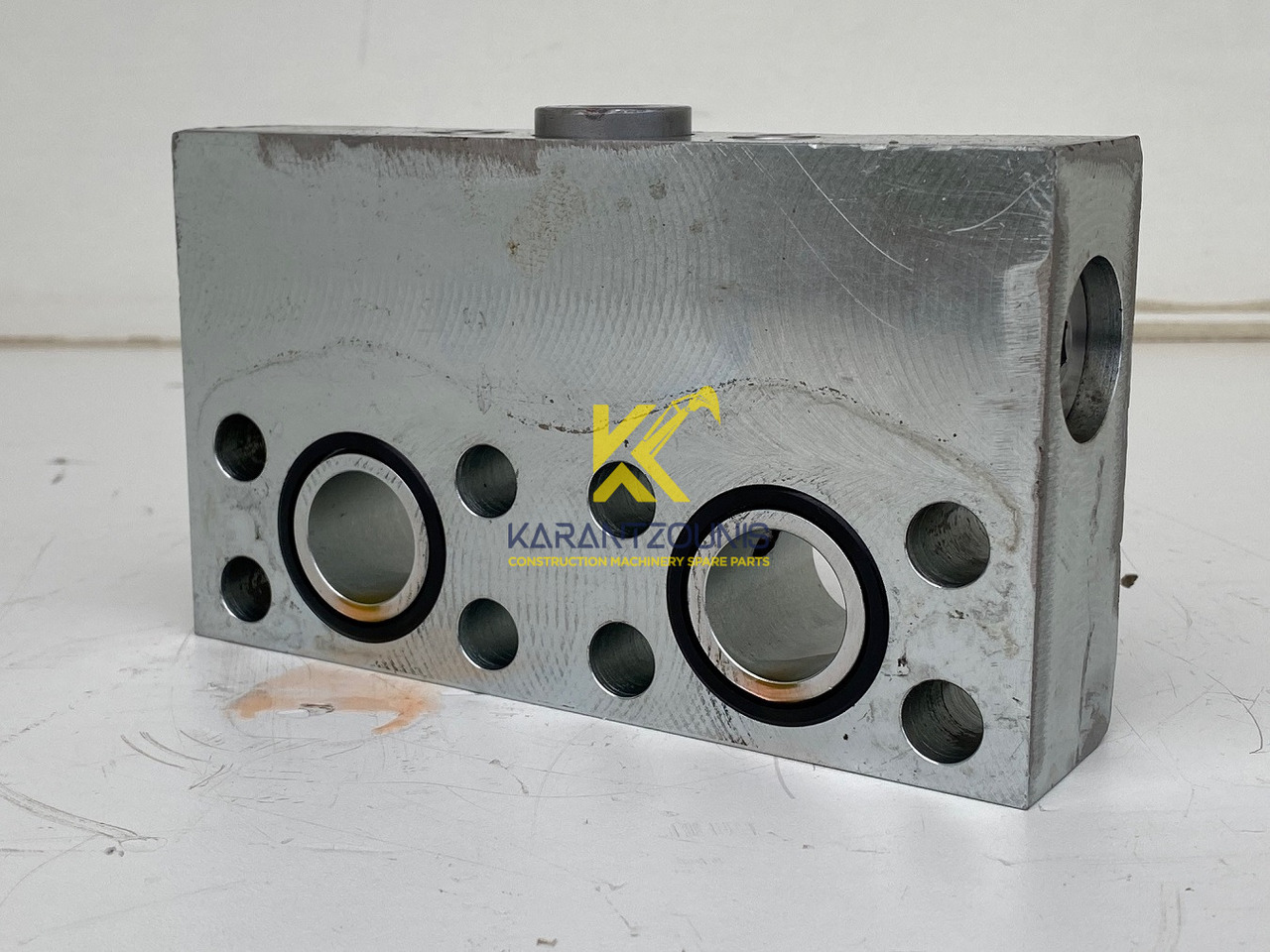 Liebherr Dämpfungsventil ID-Nr.10121777. P924 COMP, P926, R926, R916, R922, R924 COMP, R924, R926 COMP, R926, R930, R936, R946, R950 T, R960 T. #DÄ27652# - Motor ayun untuk Ekskavator: gambar 3 Liebherr Dämpfungsventil ID-Nr.10121777. P924 COMP, P926, R926, R916, R922, R924 COMP, R924, R926 COMP, R926, R930, R936, R946, R950 T, R960 T. #DÄ27652# - Motor ayun untuk Ekskavator: gambar 3