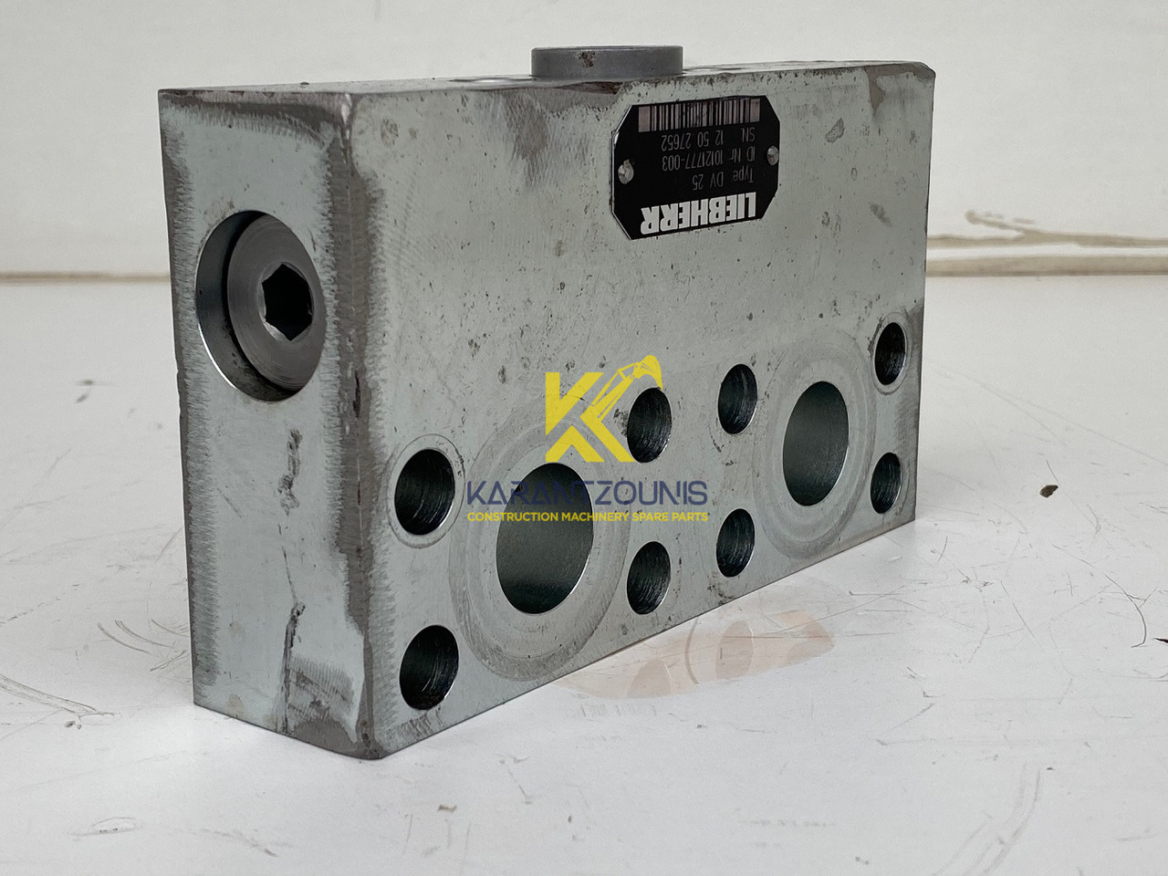 Liebherr Dämpfungsventil ID-Nr.10121777. P924 COMP, P926, R926, R916, R922, R924 COMP, R924, R926 COMP, R926, R930, R936, R946, R950 T, R960 T. #DÄ27652# - Motor ayun untuk Ekskavator: gambar 4 Liebherr Dämpfungsventil ID-Nr.10121777. P924 COMP, P926, R926, R916, R922, R924 COMP, R924, R926 COMP, R926, R930, R936, R946, R950 T, R960 T. #DÄ27652# - Motor ayun untuk Ekskavator: gambar 4