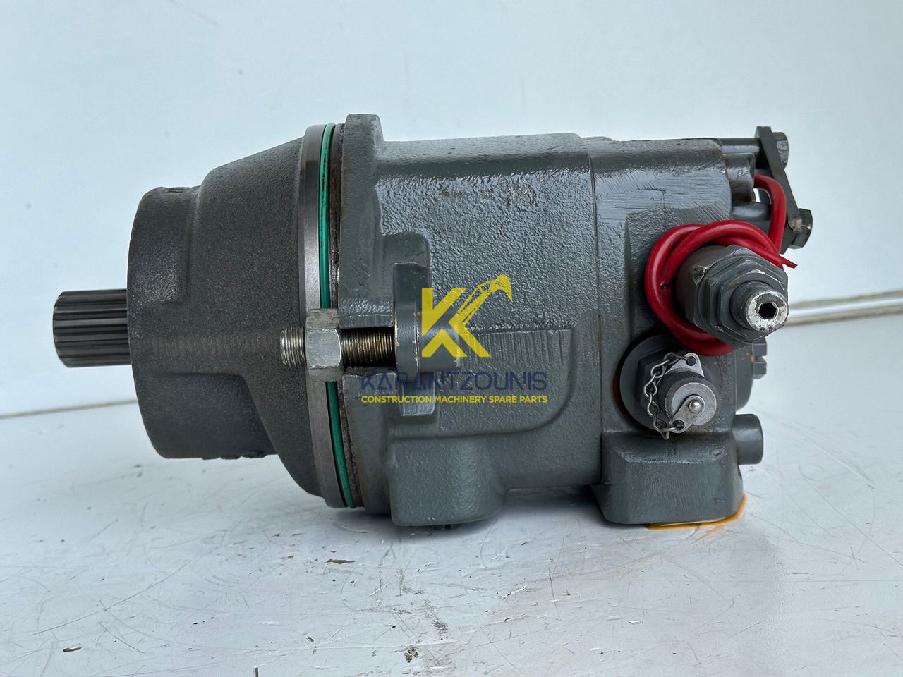 Liebherr Hydraulikeinbaumotor Typ:FMF058, ID-Nr.10122576 - ID-Nr.10145827 - ID-Nr.11371069. LOS1906, P924 COMP , R906, R906 PROTO, R916, R922, R924, R924 COMP, R926 COMP, R926 K LC. #39780# - Motor hidrolik untuk Ekskavator: gambar 4 Liebherr Hydraulikeinbaumotor Typ:FMF058, ID-Nr.10122576 - ID-Nr.10145827 - ID-Nr.11371069. LOS1906, P924 COMP , R906, R906 PROTO, R916, R922, R924, R924 COMP, R926 COMP, R926 K LC. #39780# - Motor hidrolik untuk Ekskavator: gambar 4