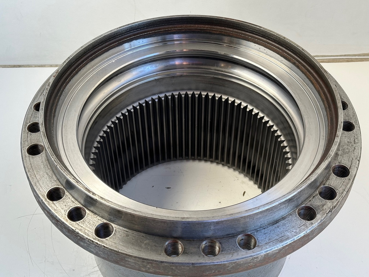 Liebherr Innenrad ID-Nr.90206742. FAT350P126 - FAT350P138. LOS1926 - R920 - R922 - R924 - R925 - R926 - R930 T.#90206742.18.12# - Final drive untuk Ekskavator perayap: gambar 3 Liebherr Innenrad ID-Nr.90206742. FAT350P126 - FAT350P138. LOS1926 - R920 - R922 - R924 - R925 - R926 - R930 T.#90206742.18.12# - Final drive untuk Ekskavator perayap: gambar 3