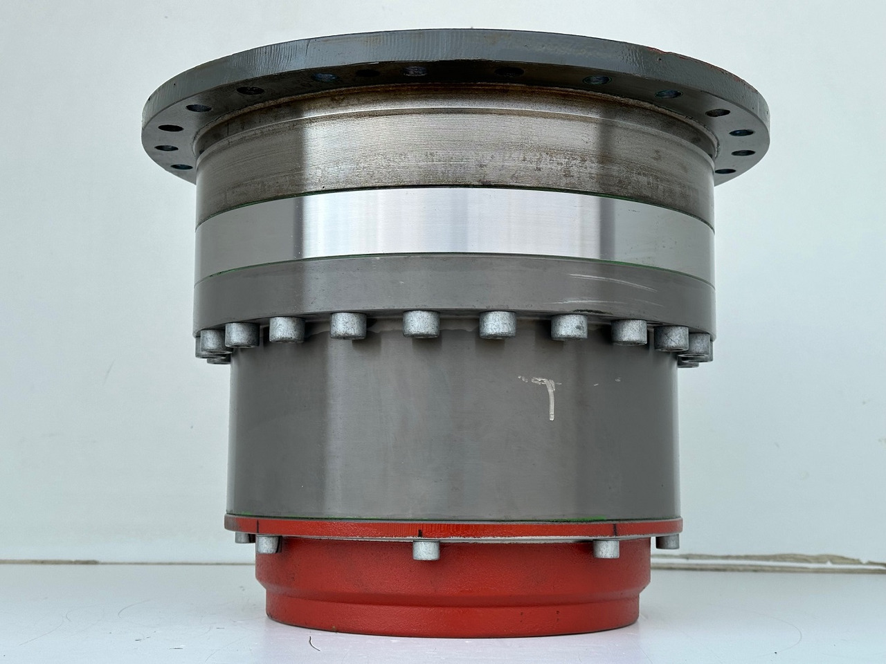 Liebherr Planeteneinschubgetriebe ID-Nr.90026324. 195HC-LH6/12, LH250EC-B, LH270EC-B, LH285EB-B, LH340EC-B, LH380EC-B. #90026324.159-0372# - Gearbox dan bagiannya untuk Peralatan lainnya: gambar 3 Liebherr Planeteneinschubgetriebe ID-Nr.90026324. 195HC-LH6/12, LH250EC-B, LH270EC-B, LH285EB-B, LH340EC-B, LH380EC-B. #90026324.159-0372# - Gearbox dan bagiannya untuk Peralatan lainnya: gambar 3