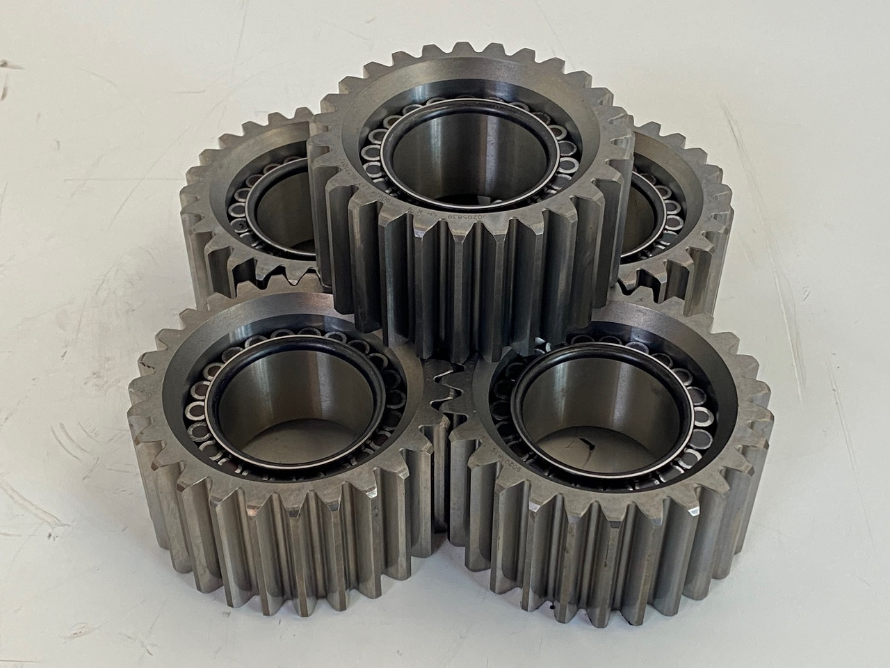 Liebherr Planetenrad ID-Nr.90205840. FAT350P126 - FAT350P138. R920 - R922 - R924 - R925 - R926 - R930 T. #PL13.01# - Final drive untuk Peralatan konstruksi: gambar 1 Liebherr Planetenrad ID-Nr.90205840. FAT350P126 - FAT350P138. R920 - R922 - R924 - R925 - R926 - R930 T. #PL13.01# - Final drive untuk Peralatan konstruksi: gambar 1