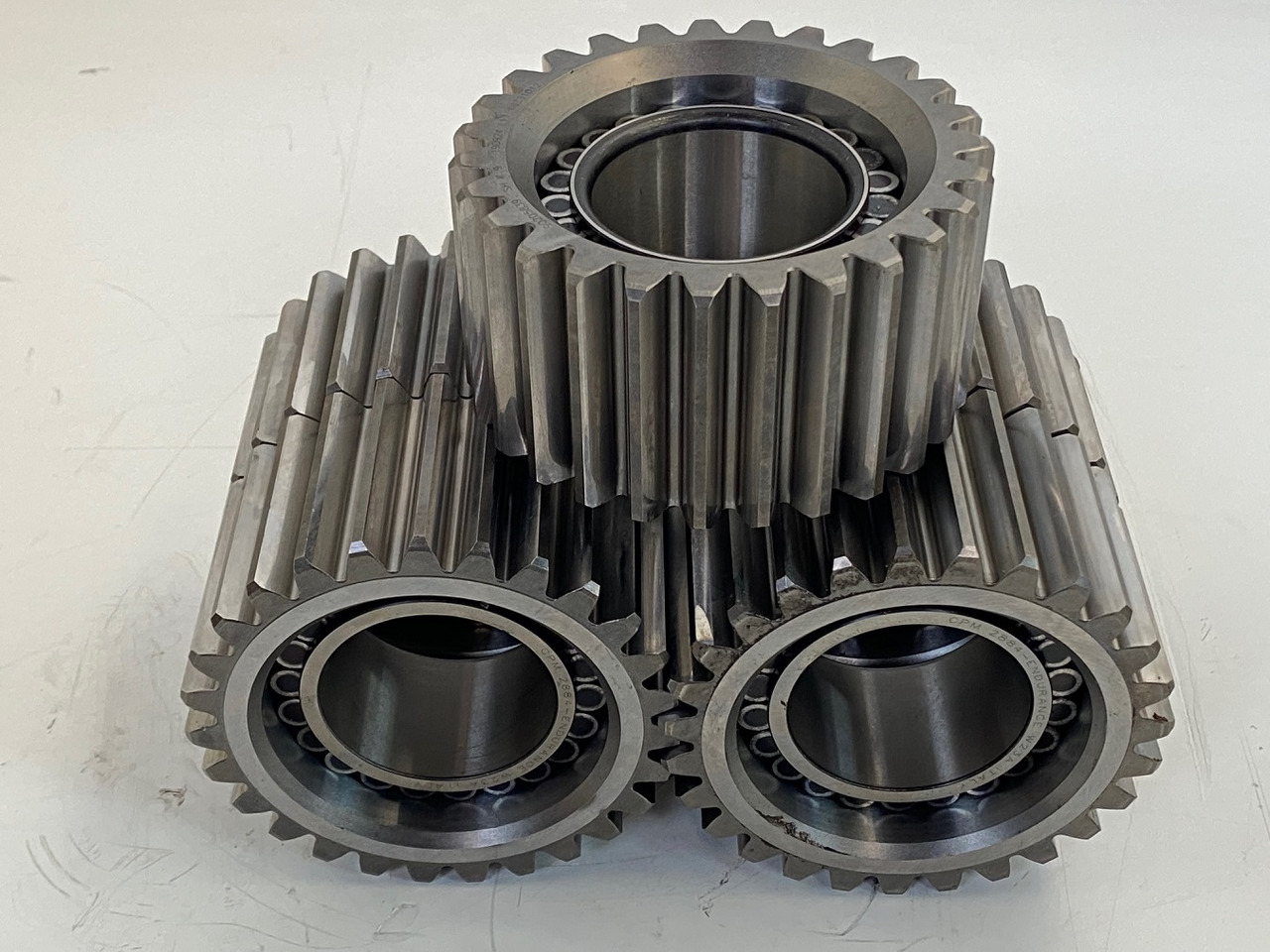 Liebherr Planetenrad ID-Nr.90205840. FAT350P126 - FAT350P138. R920 - R922 - R924 - R925 - R926 - R930 T. #PL13.01# - Final drive untuk Peralatan konstruksi: gambar 4 Liebherr Planetenrad ID-Nr.90205840. FAT350P126 - FAT350P138. R920 - R922 - R924 - R925 - R926 - R930 T. #PL13.01# - Final drive untuk Peralatan konstruksi: gambar 4