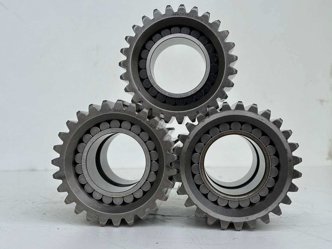 Liebherr Planetenrad ID-Nr.9442834-ID-Nr.944283403. FAT350-FAT350P022-FAT350P032-FAT350P059-FAT350P062-FAT350P068-FAT350P079. LH22,R313,R317,R900,R902,R904,R912,R914,R922,R924. #944283503.27.12.01# - Final drive untuk Peralatan konstruksi: gambar 4 Liebherr Planetenrad ID-Nr.9442834-ID-Nr.944283403. FAT350-FAT350P022-FAT350P032-FAT350P059-FAT350P062-FAT350P068-FAT350P079. LH22,R313,R317,R900,R902,R904,R912,R914,R922,R924. #944283503.27.12.01# - Final drive untuk Peralatan konstruksi: gambar 4