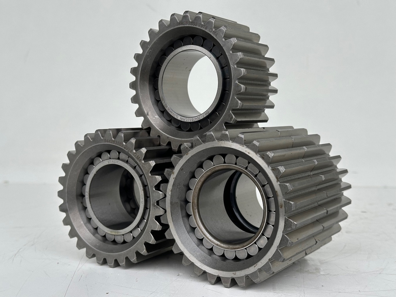 Liebherr Planetenrad ID-Nr.9442834-ID-Nr.944283403. FAT350-FAT350P022-FAT350P032-FAT350P059-FAT350P062-FAT350P068-FAT350P079. LH22,R313,R317,R900,R902,R904,R912,R914,R922,R924. #944283503.27.12.01# - Final drive untuk Peralatan konstruksi: gambar 2 Liebherr Planetenrad ID-Nr.9442834-ID-Nr.944283403. FAT350-FAT350P022-FAT350P032-FAT350P059-FAT350P062-FAT350P068-FAT350P079. LH22,R313,R317,R900,R902,R904,R912,R914,R922,R924. #944283503.27.12.01# - Final drive untuk Peralatan konstruksi: gambar 2