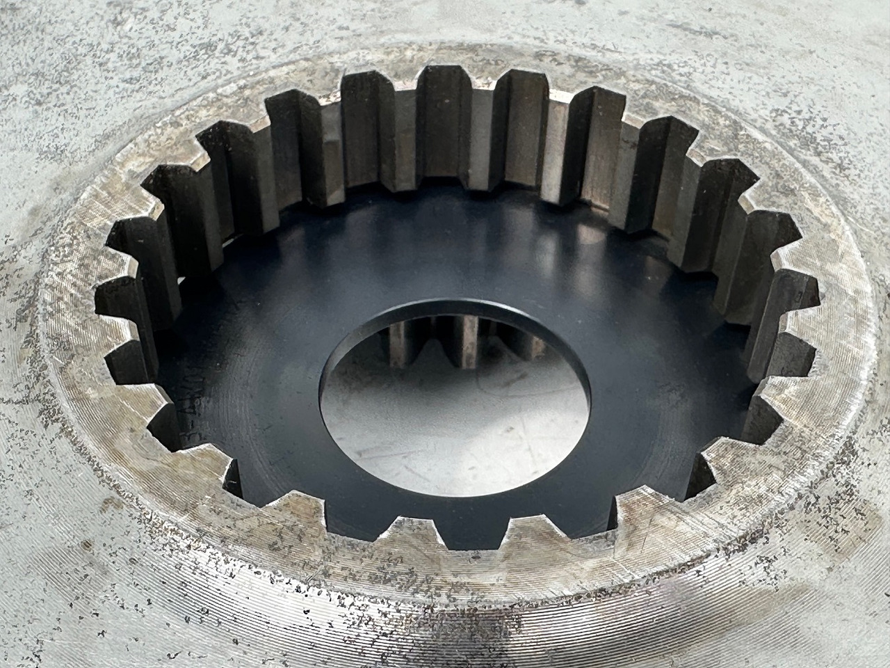 Final drive untuk Ekskavator perayap Liebherr Planetenträger ID-Nr.90024938 mit Planetenräder ID-Nr.90024939. FAT400P112 -FAT400P130 - FAT400P139. LO1936,LOS926,R926,R928,R930,R934,R936,R940,R944,R946,R950 T. #H1.6569.90024939#: gambar 10 Final drive untuk Ekskavator perayap Liebherr Planetenträger ID-Nr.90024938 mit Planetenräder ID-Nr.90024939. FAT400P112 -FAT400P130 - FAT400P139. LO1936,LOS926,R926,R928,R930,R934,R936,R940,R944,R946,R950 T. #H1.6569.90024939#: gambar 10