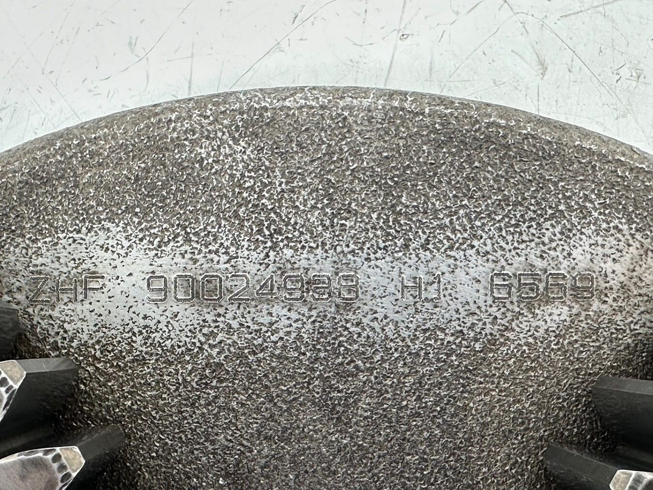 Final drive untuk Ekskavator perayap Liebherr Planetenträger ID-Nr.90024938 mit Planetenräder ID-Nr.90024939. FAT400P112 -FAT400P130 - FAT400P139. LO1936,LOS926,R926,R928,R930,R934,R936,R940,R944,R946,R950 T. #H1.6569.90024939#: gambar 11 Final drive untuk Ekskavator perayap Liebherr Planetenträger ID-Nr.90024938 mit Planetenräder ID-Nr.90024939. FAT400P112 -FAT400P130 - FAT400P139. LO1936,LOS926,R926,R928,R930,R934,R936,R940,R944,R946,R950 T. #H1.6569.90024939#: gambar 11