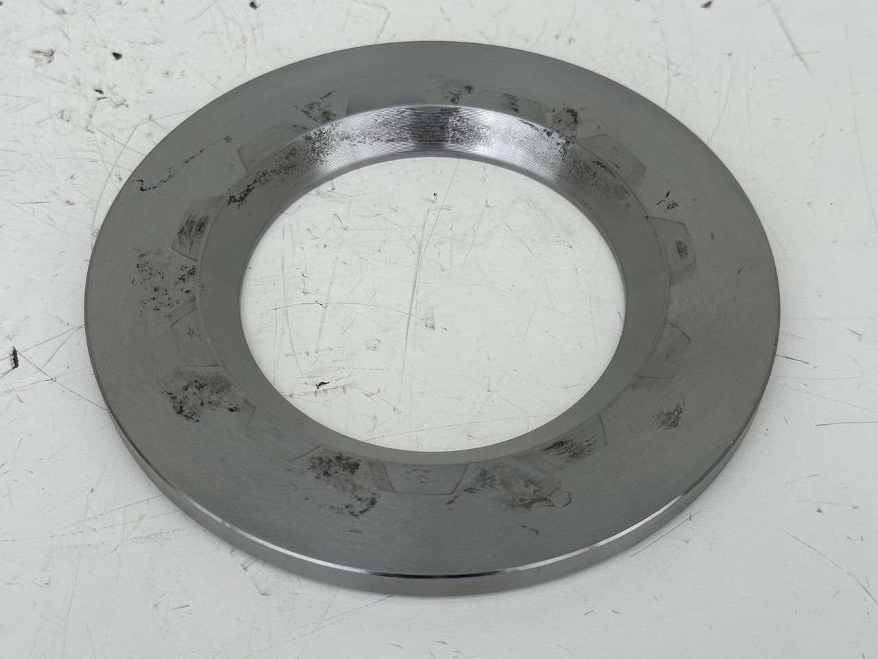 Liebherr Scheibe ID-Nr.9441598 - ID-Nr.944159803. A309,A311,A312,A314,A316,A900,A902,A904,A910COMP,A912COMP,A913COMP,A914,A918COMP,A918,R313,R317,R900,R902,R914COMP,R904,R914. #944159803.GH# - Gearbox untuk Peralatan konstruksi: gambar 3 Liebherr Scheibe ID-Nr.9441598 - ID-Nr.944159803. A309,A311,A312,A314,A316,A900,A902,A904,A910COMP,A912COMP,A913COMP,A914,A918COMP,A918,R313,R317,R900,R902,R914COMP,R904,R914. #944159803.GH# - Gearbox untuk Peralatan konstruksi: gambar 3