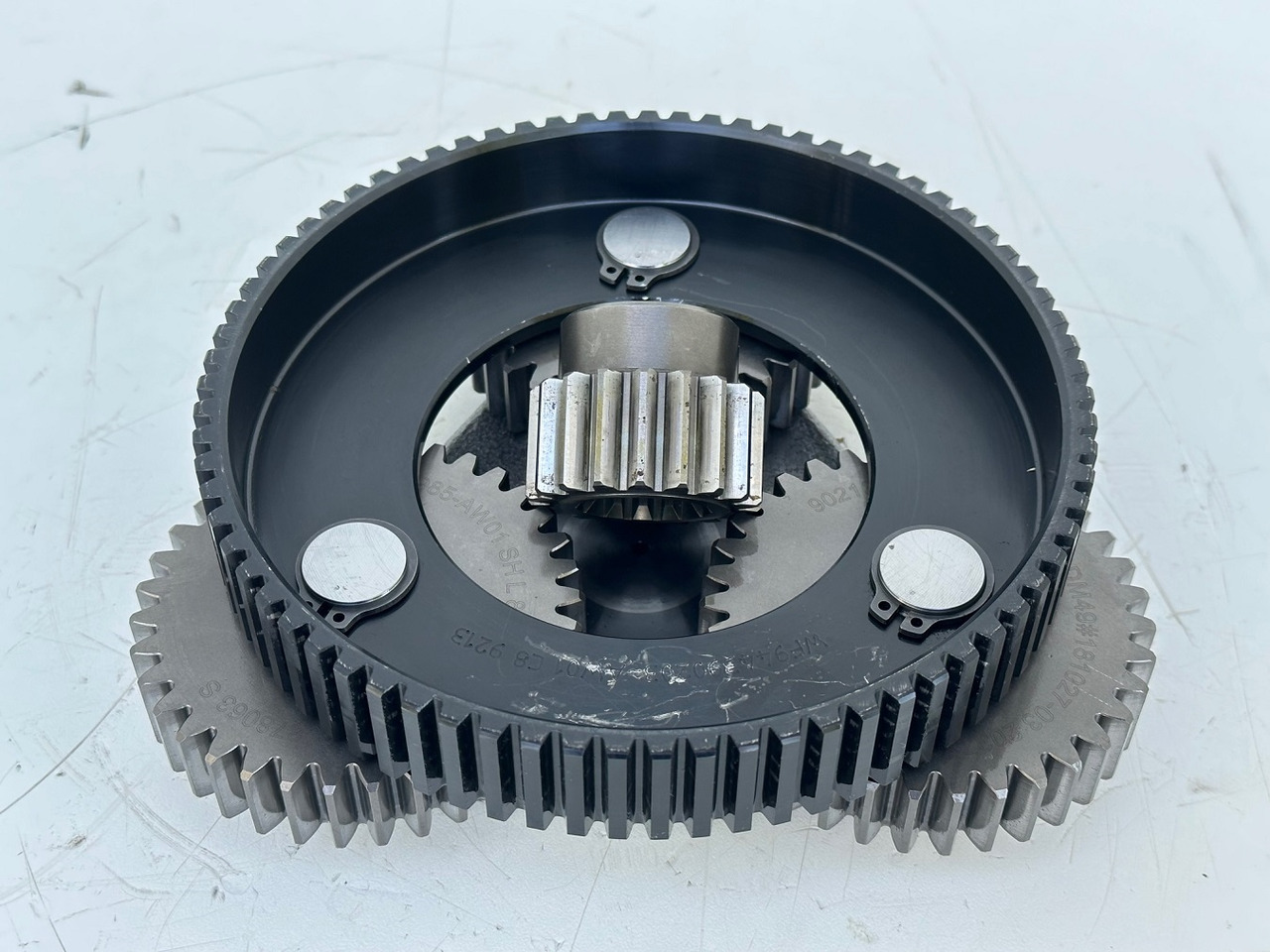 Gearbox untuk Ekskavator perayap Liebherr Schwenkantrieb SAT250/278, ID-Nr.90017772 - ID-Nr.90017773 - ID-Nr.90017774 - ID-Nr.90209641. #6053#: gambar 7 Gearbox untuk Ekskavator perayap Liebherr Schwenkantrieb SAT250/278, ID-Nr.90017772 - ID-Nr.90017773 - ID-Nr.90017774 - ID-Nr.90209641. #6053#: gambar 7