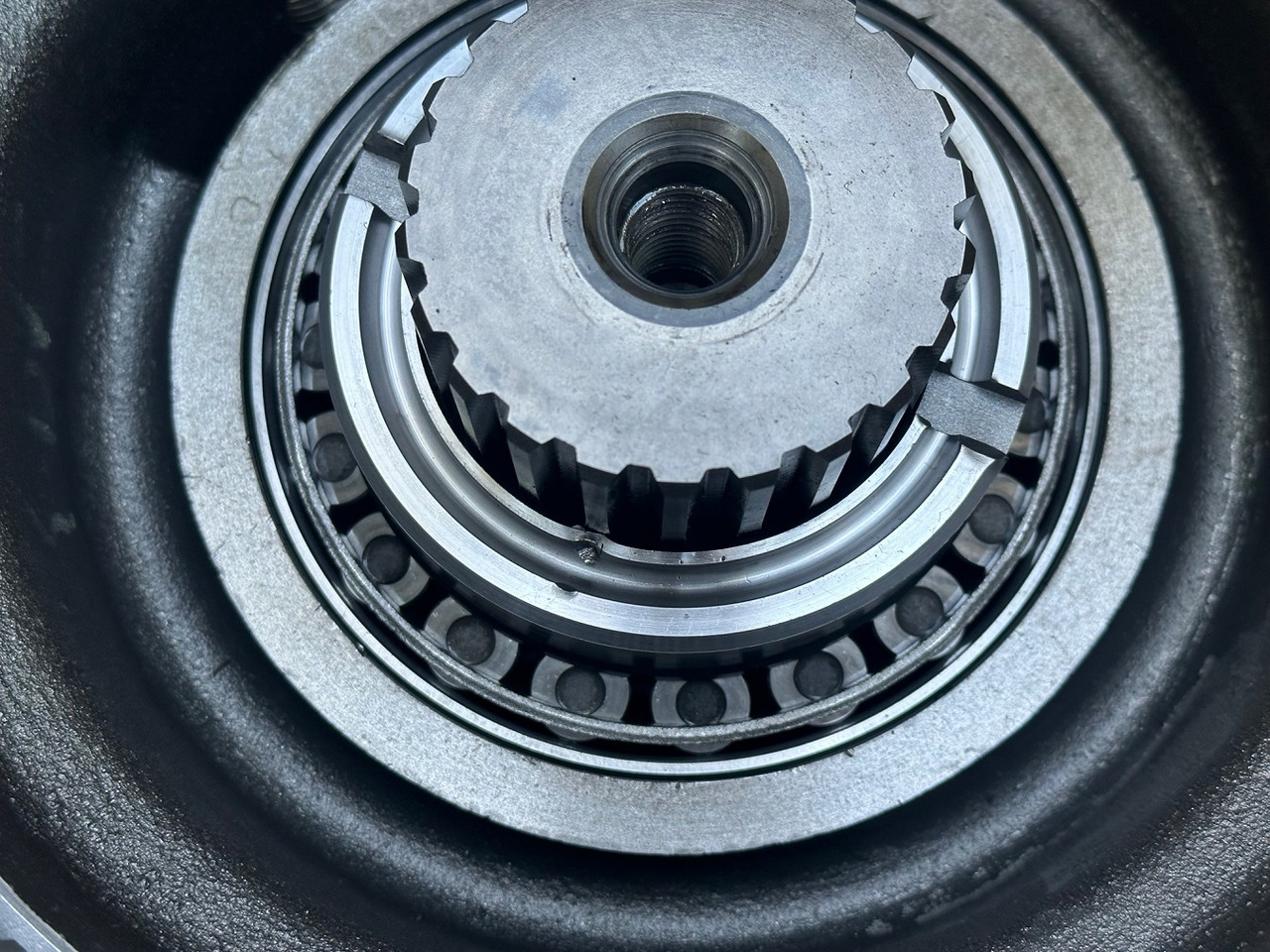 Gearbox untuk Ekskavator perayap Liebherr Schwenkantrieb SAT250/278, ID-Nr.90017772 - ID-Nr.90017773 - ID-Nr.90017774 - ID-Nr.90209641. #6053#: gambar 15 Gearbox untuk Ekskavator perayap Liebherr Schwenkantrieb SAT250/278, ID-Nr.90017772 - ID-Nr.90017773 - ID-Nr.90017774 - ID-Nr.90209641. #6053#: gambar 15