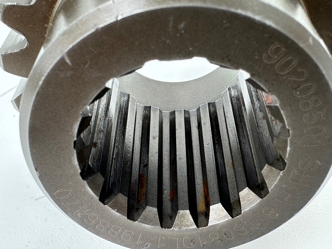 Motor ayun untuk Peralatan konstruksi Liebherr Sonnenrad ID-Nr.932778101 - ID-Nr.90208501.   SAT325/242, SAT325/254, SAT325/294.    A900, A944, LH60, R936, R942, R944, R946, R950.   #90208501.081.073#: gambar 8