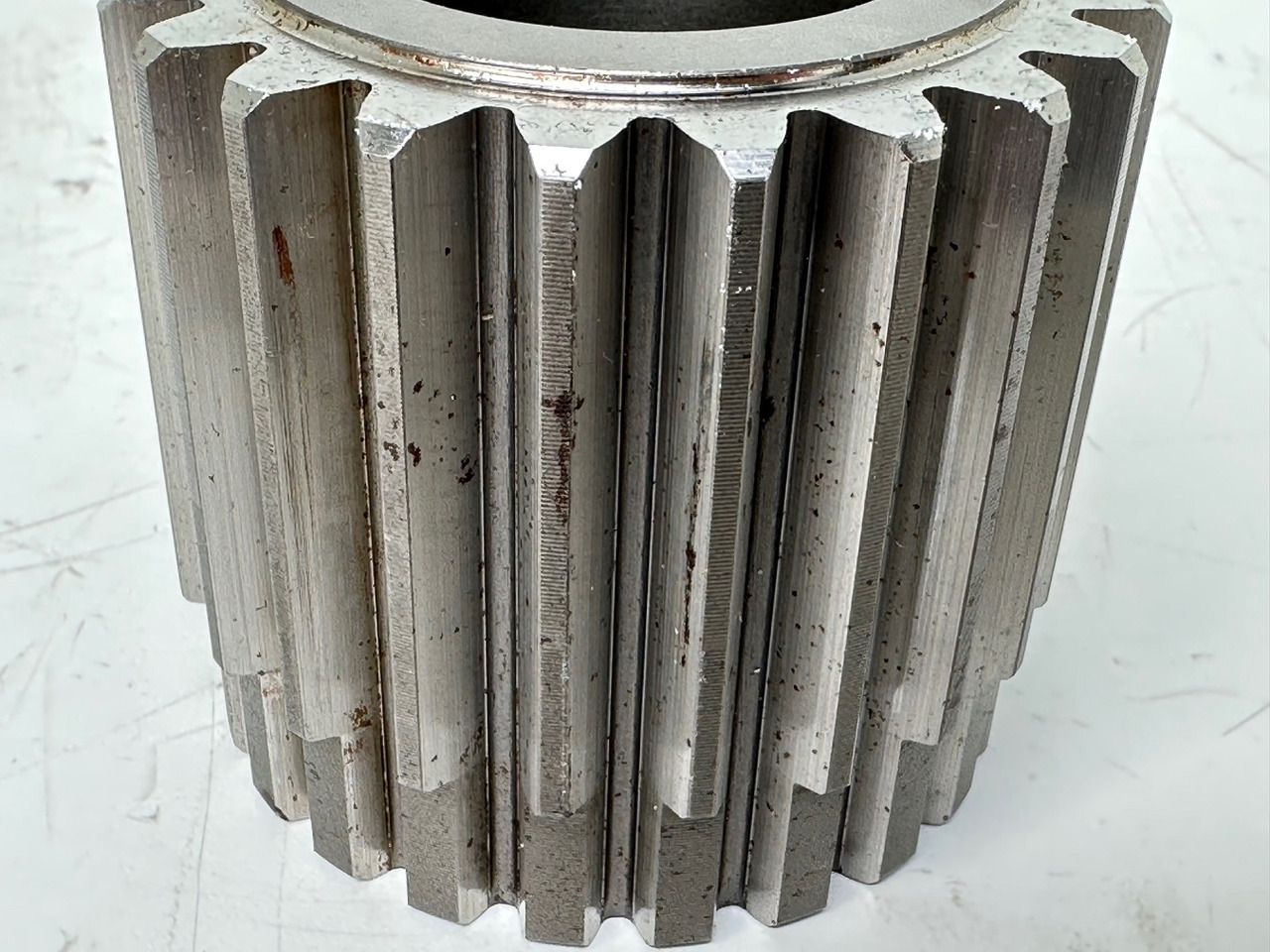 Liebherr Sonnenrad ID-Nr.9442837. FAT350 - FAT350P022 - FAT350P032 - FAT350P059 - FAT350P062 - FAT350P068 - FAT350P079. LH22, LOS103, ER912, LOS914, LOS924 COMP, R313, R317, R900, R902, R904, R912, - Gearbox untuk Ekskavator perayap: gambar 4 Liebherr Sonnenrad ID-Nr.9442837. FAT350 - FAT350P022 - FAT350P032 - FAT350P059 - FAT350P062 - FAT350P068 - FAT350P079. LH22, LOS103, ER912, LOS914, LOS924 COMP, R313, R317, R900, R902, R904, R912, - Gearbox untuk Ekskavator perayap: gambar 4