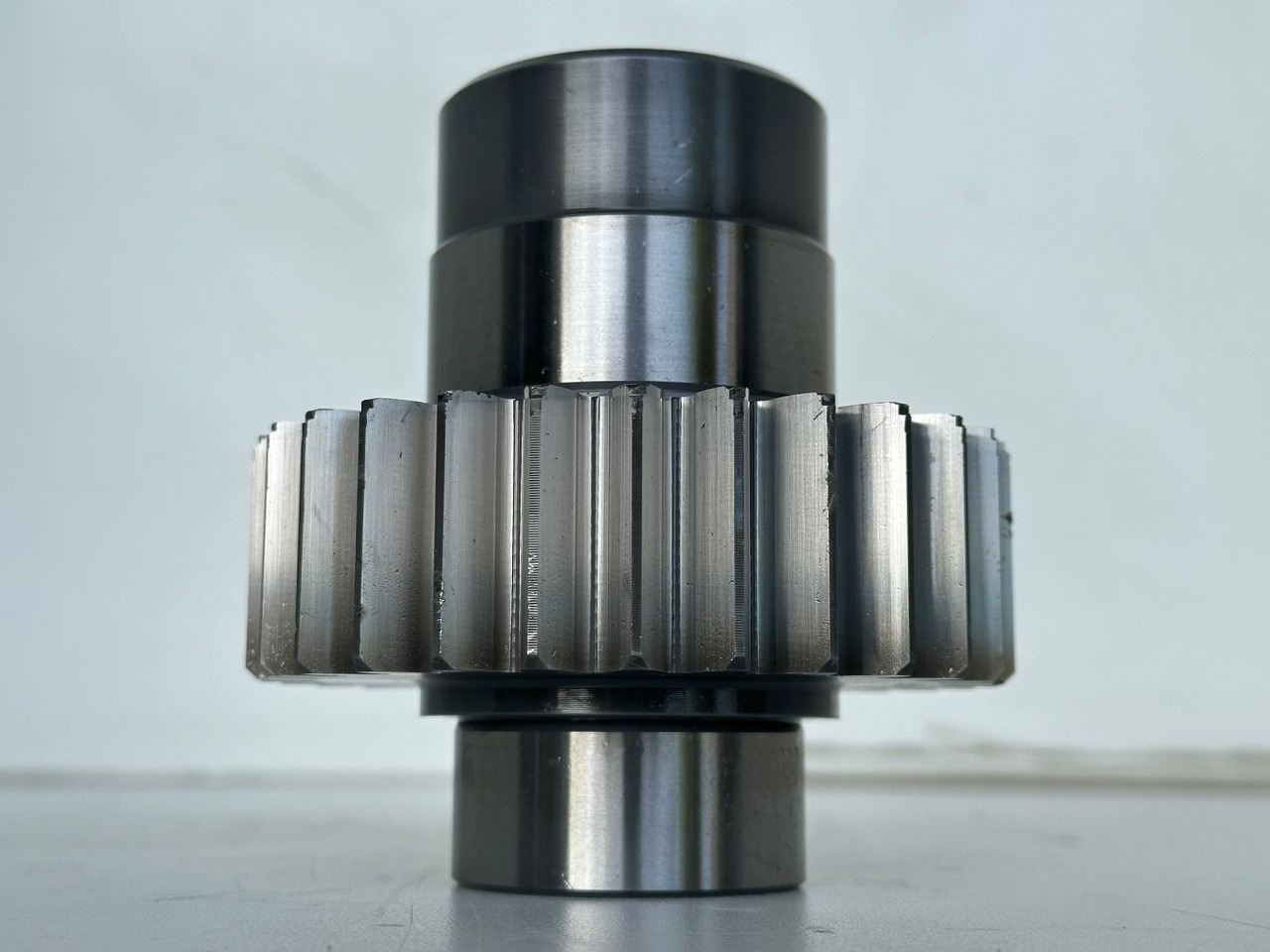 Liebherr Stirnrad ID-Nr.9080174. Pumpenverteilergetriebe Typ:PVG351 B 382. A944, E934, EP934, EP944, ER934, ER944, LOS934, P944, R944. #9080174.01# - Gearbox untuk Peralatan konstruksi: gambar 3 Liebherr Stirnrad ID-Nr.9080174. Pumpenverteilergetriebe Typ:PVG351 B 382. A944, E934, EP934, EP944, ER934, ER944, LOS934, P944, R944. #9080174.01# - Gearbox untuk Peralatan konstruksi: gambar 3