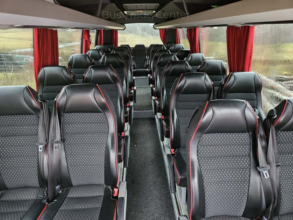 IVECO ROSERO FIRST 70C18 - Bus mini, Van penumpang: gambar 5 IVECO ROSERO FIRST 70C18 - Bus mini, Van penumpang: gambar 5