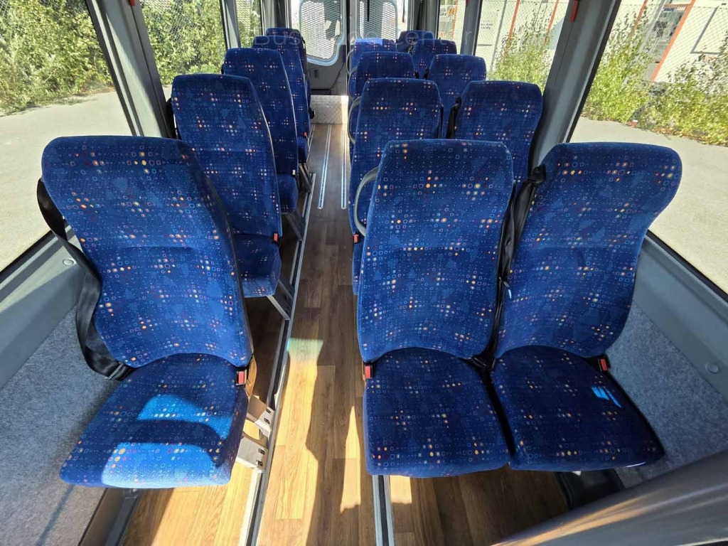 MERCEDES SPRINTER 516 CDI Automet // 7 pcs with lift - Bus mini, Van penumpang: gambar 5 MERCEDES SPRINTER 516 CDI Automet // 7 pcs with lift - Bus mini, Van penumpang: gambar 5