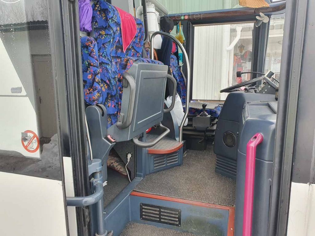 NEOPLAN STARLINER N516/3 SHDH - Bus pariwisata: gambar 5 NEOPLAN STARLINER N516/3 SHDH - Bus pariwisata: gambar 5