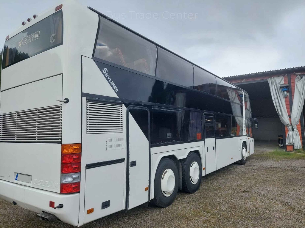 NEOPLAN Skyliner N122/3 - Bus pariwisata: gambar 3 NEOPLAN Skyliner N122/3 - Bus pariwisata: gambar 3